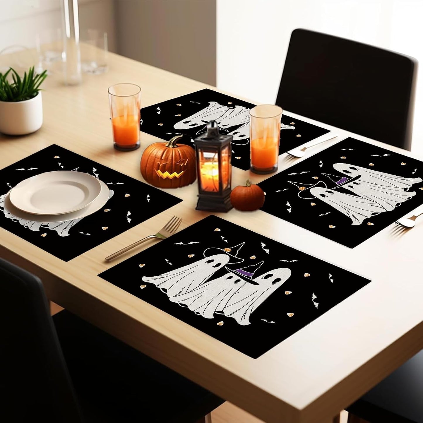 Halloween Placemats Ghost Pumpkin Bat Set of 4 Table Mats Seasonal Cute Home Party Kitchen Dining Table Decorations