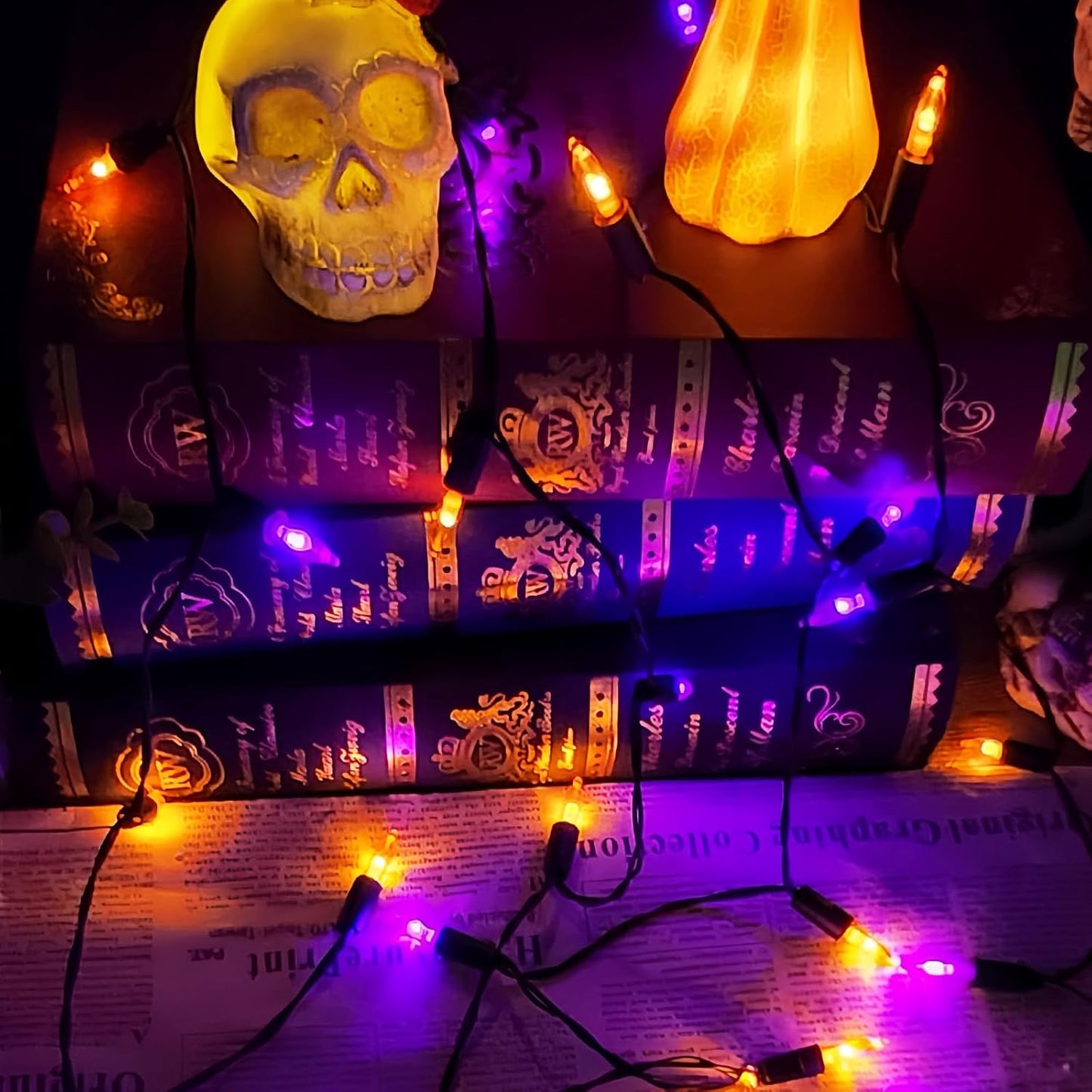 Halloween Lights, 2 Pack 100 LED Orange & Purple Battery Operated Mini String Light, 32 Ft Total Waterproof Halloween Lights 8 Modes for Indoor Outdoor Patio Garden Holiday Party Decorations