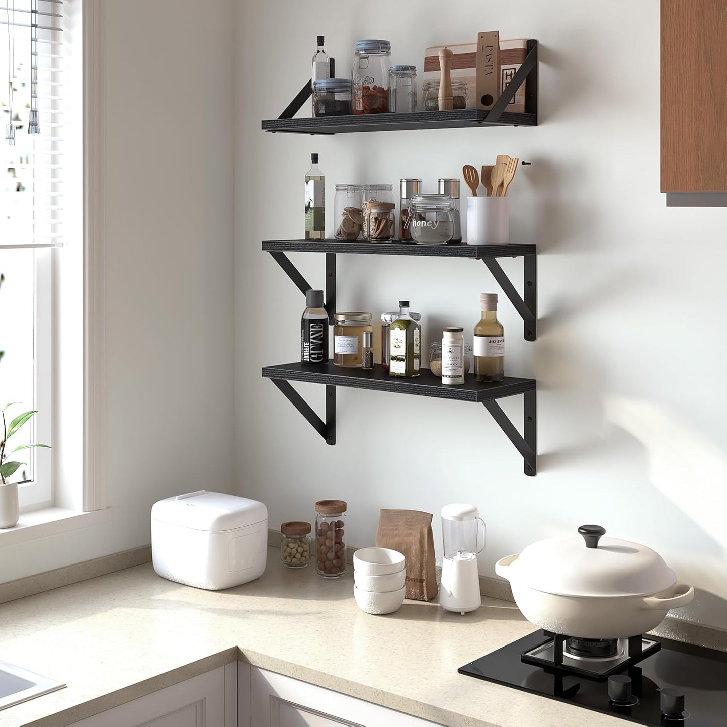 Heimlove Floating Shelves for Wall, 16 Inch Long Wood Floating Shelves Set of 3, Wall Mounted Hanging Shelf for Bathroom Bedroom Kitchen, Black