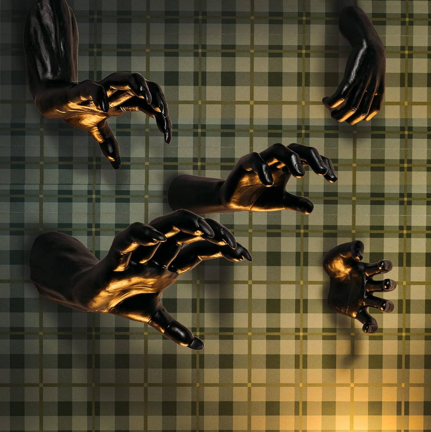 GUTE Creepy Hands Wall Mountable - Hands Hangers Decor, Hand Horror Decorations Aesthetic Goth Gothic Hanging Wall Art Home, House Decoration, Sculpture (Monster, 1 Piece)